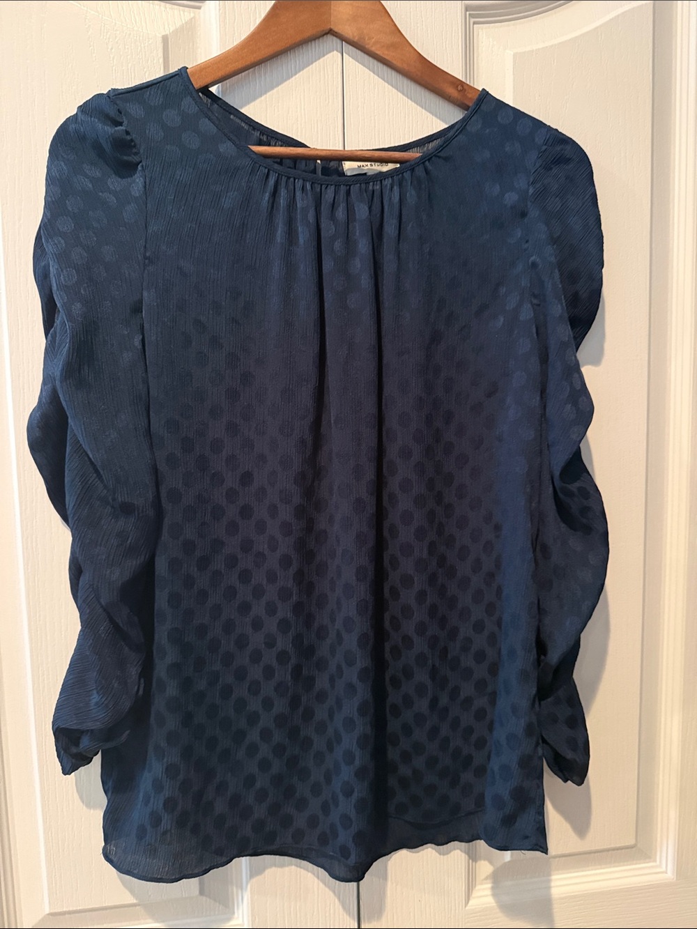 Max Studio Tone on Tone Blouse Medium